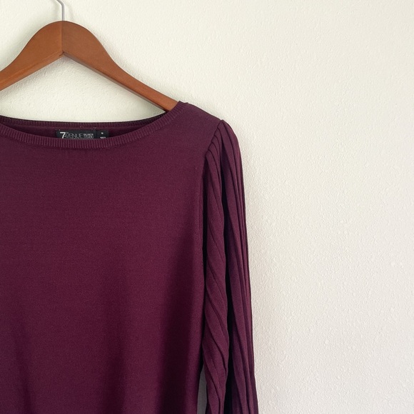 7th Avenue Design Studio Maroon Sweater - Picture 3 of 10